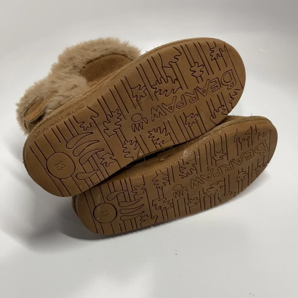 BearPaw Betsy wool lined pull on boots size‎ 13